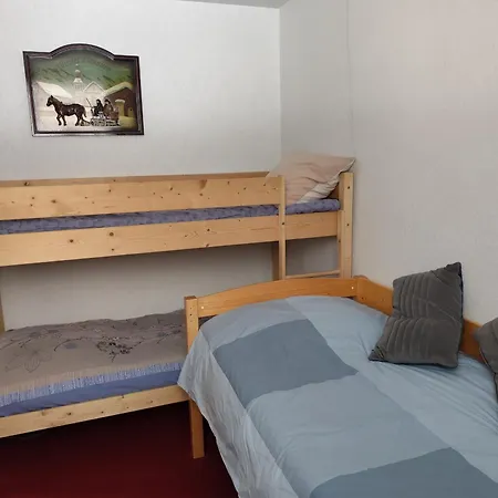 Apartment Au Coeur De Avec Balcon Et Parking - Fr-1-814-98 Super Besse