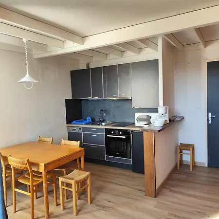 Au Coeur De Avec Balcon Et Parking - Fr-1-814-98 Apartment